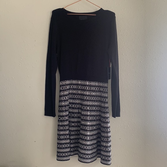 NWT Cynthia Rowley Sweater Dress - L - Picture 1 of 4
